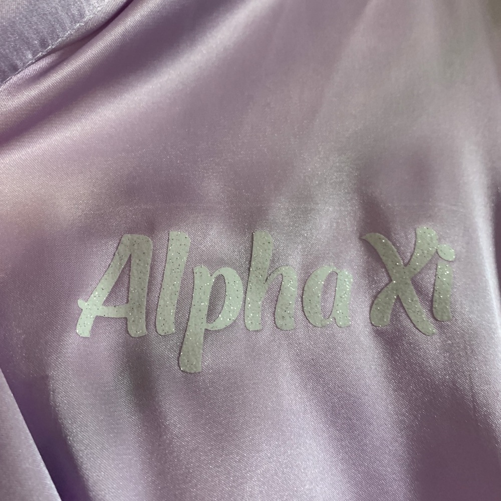 Alpha Xi Delta Silk Robe - Picture 5 of 5